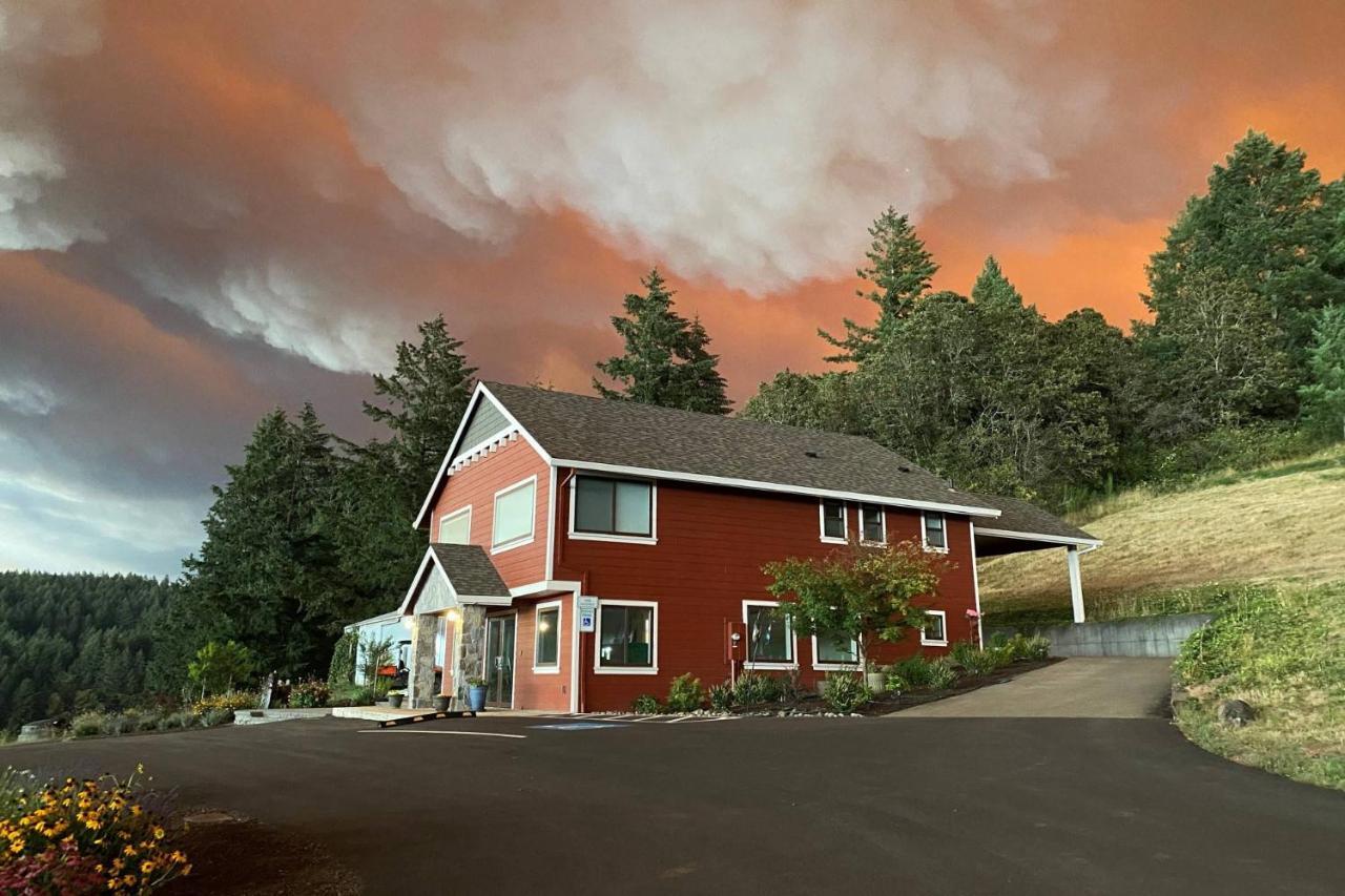 Santos Family Farm Retreat Villa Yamhill Exterior photo